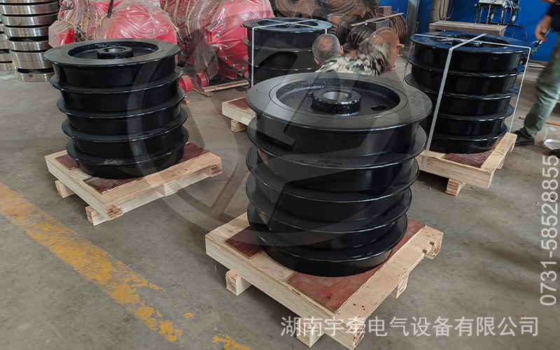 矿用井下电机车配件出口 1.jpg